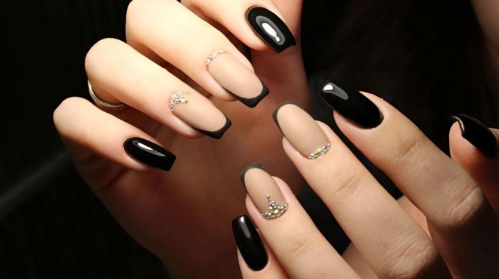 Manicure, Pedicure – Bal Harbour